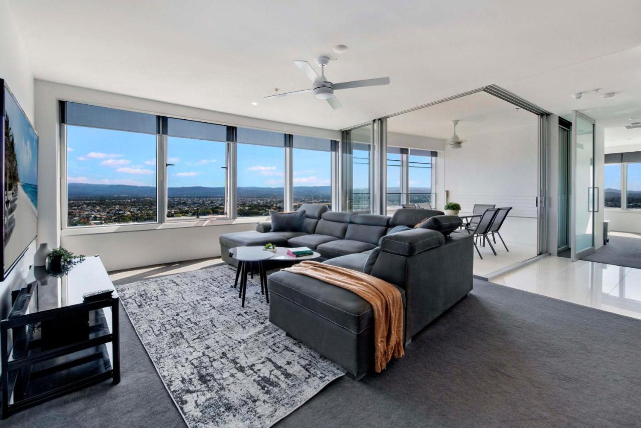 Q Tower At Surfers Paradise - Self Contained Apartments Gold Coast Esterno foto