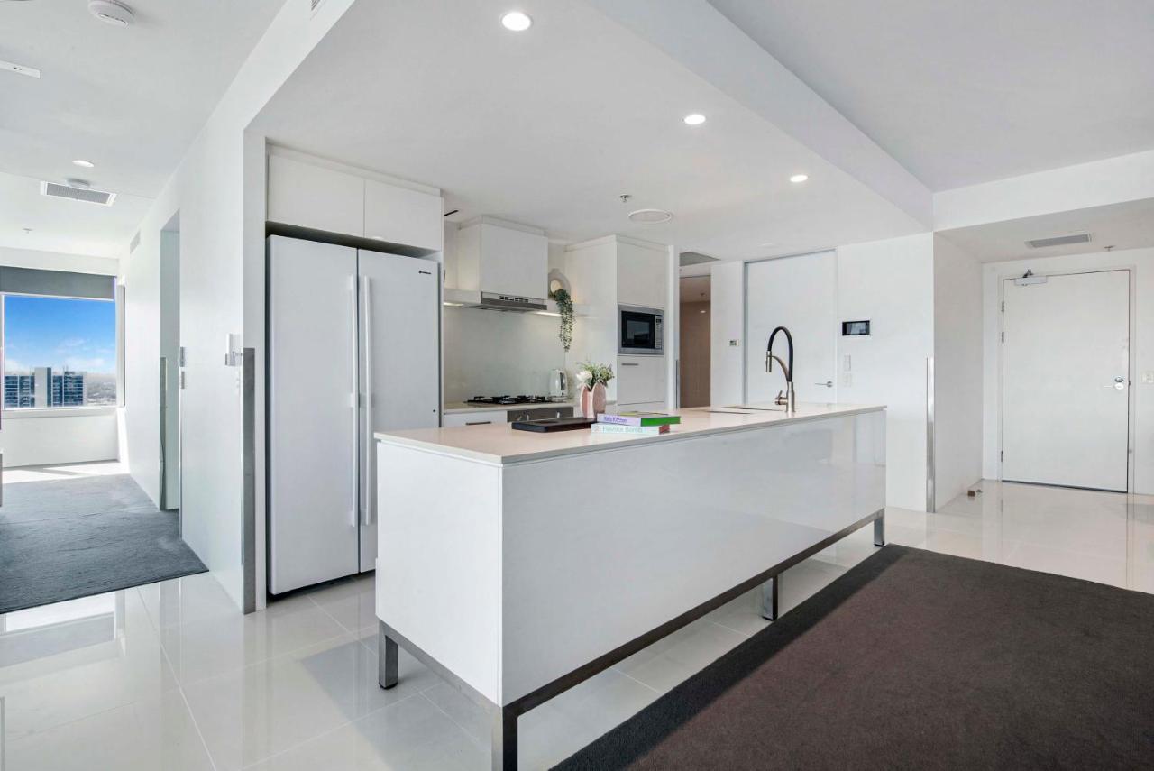 Q Tower At Surfers Paradise - Self Contained Apartments Gold Coast Esterno foto