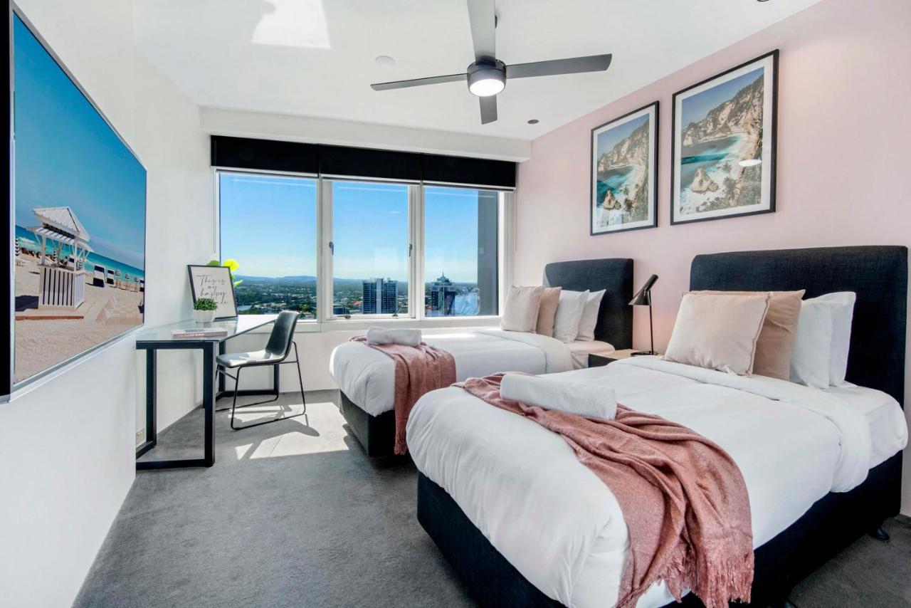 Q Tower At Surfers Paradise - Self Contained Apartments Gold Coast Esterno foto