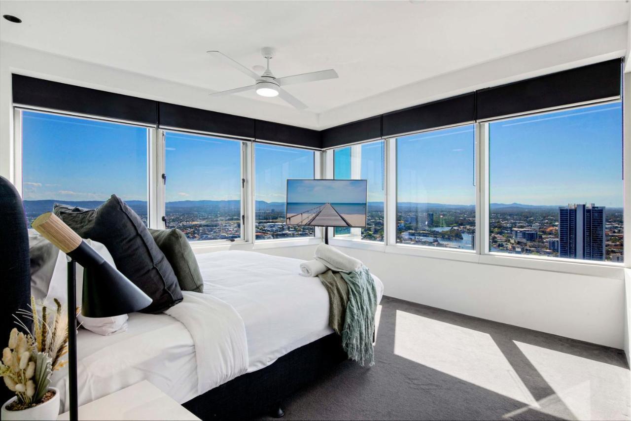 Q Tower At Surfers Paradise - Self Contained Apartments Gold Coast Esterno foto