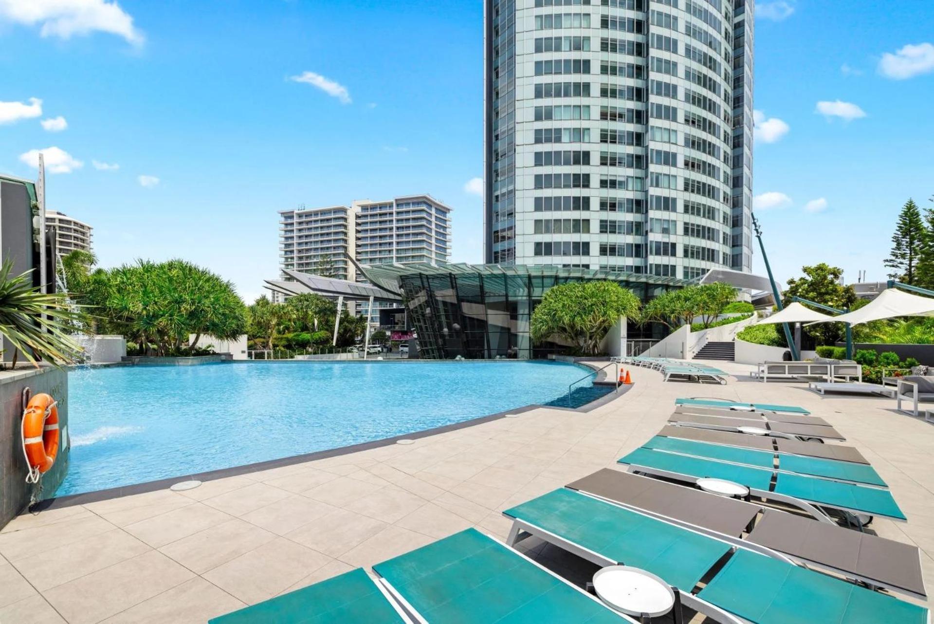 Q Tower At Surfers Paradise - Self Contained Apartments Gold Coast Esterno foto