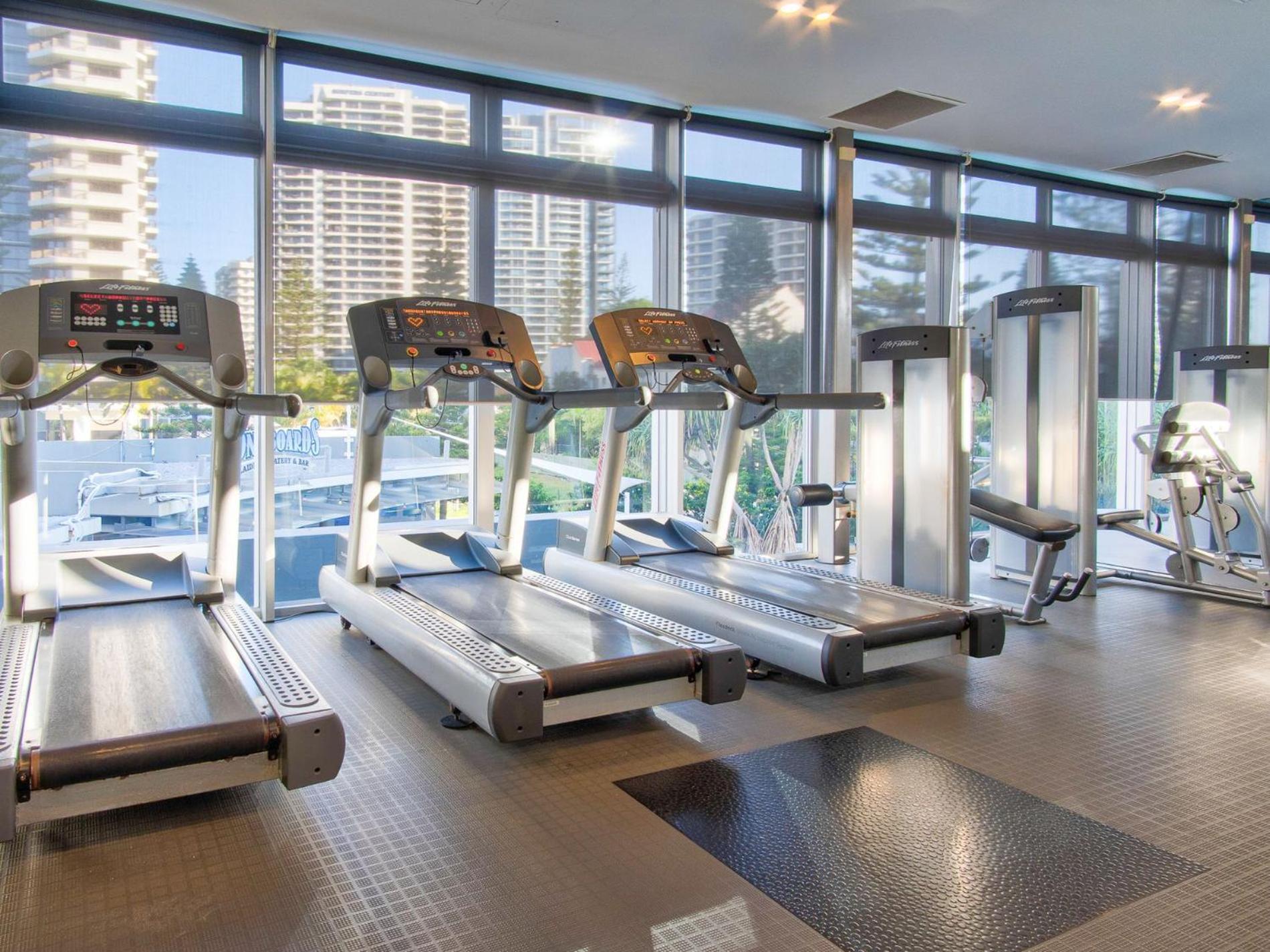 Q Tower At Surfers Paradise - Self Contained Apartments Gold Coast Esterno foto