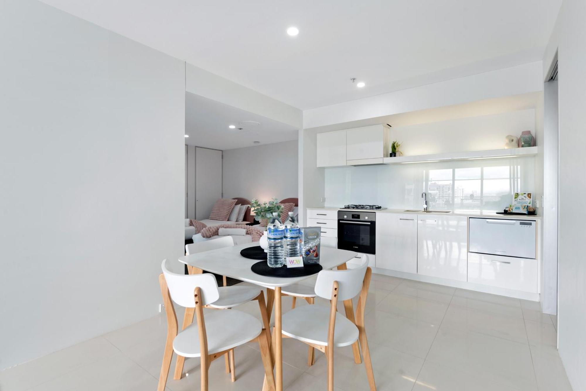 Q Tower At Surfers Paradise - Self Contained Apartments Gold Coast Esterno foto