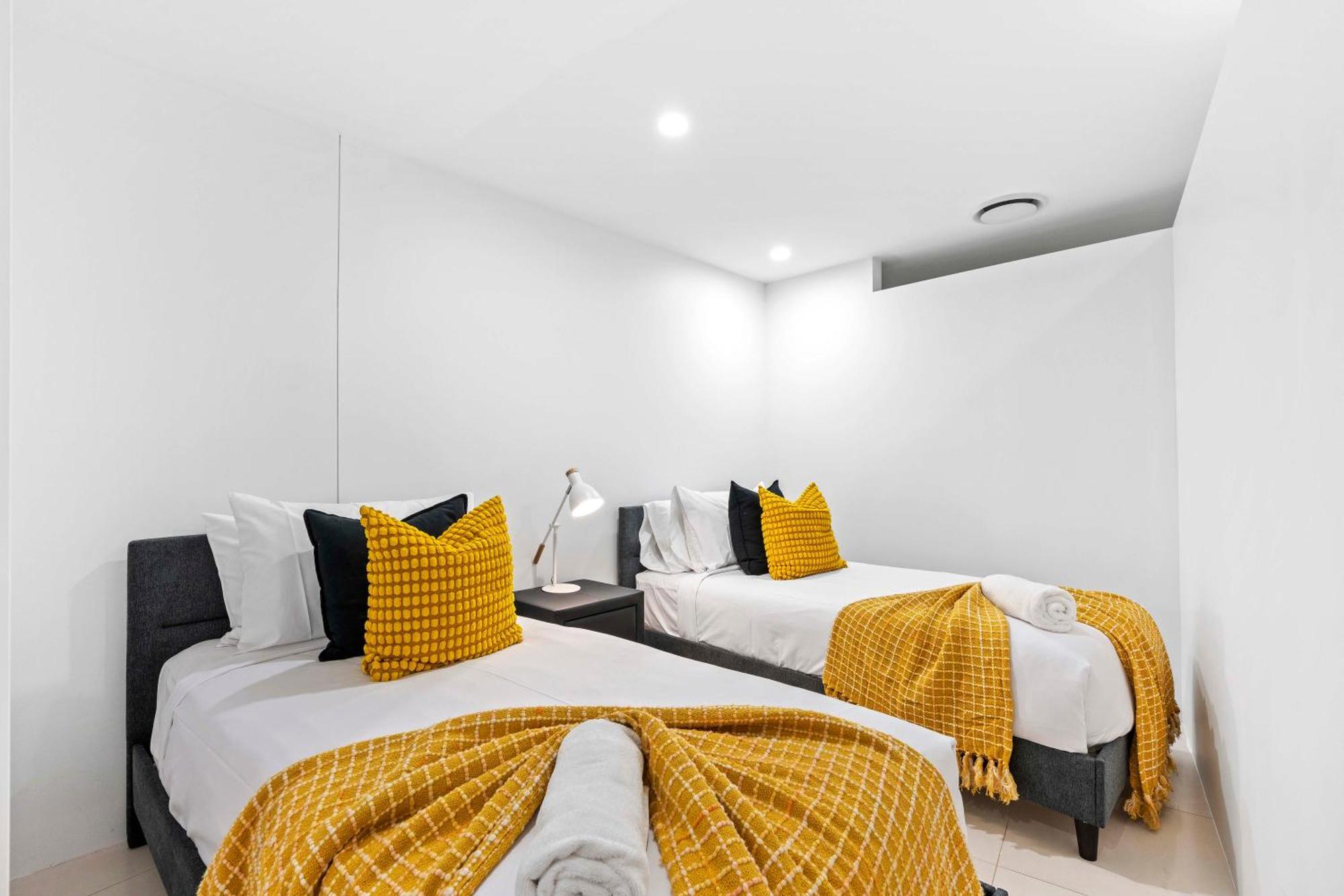 Q Tower At Surfers Paradise - Self Contained Apartments Gold Coast Esterno foto