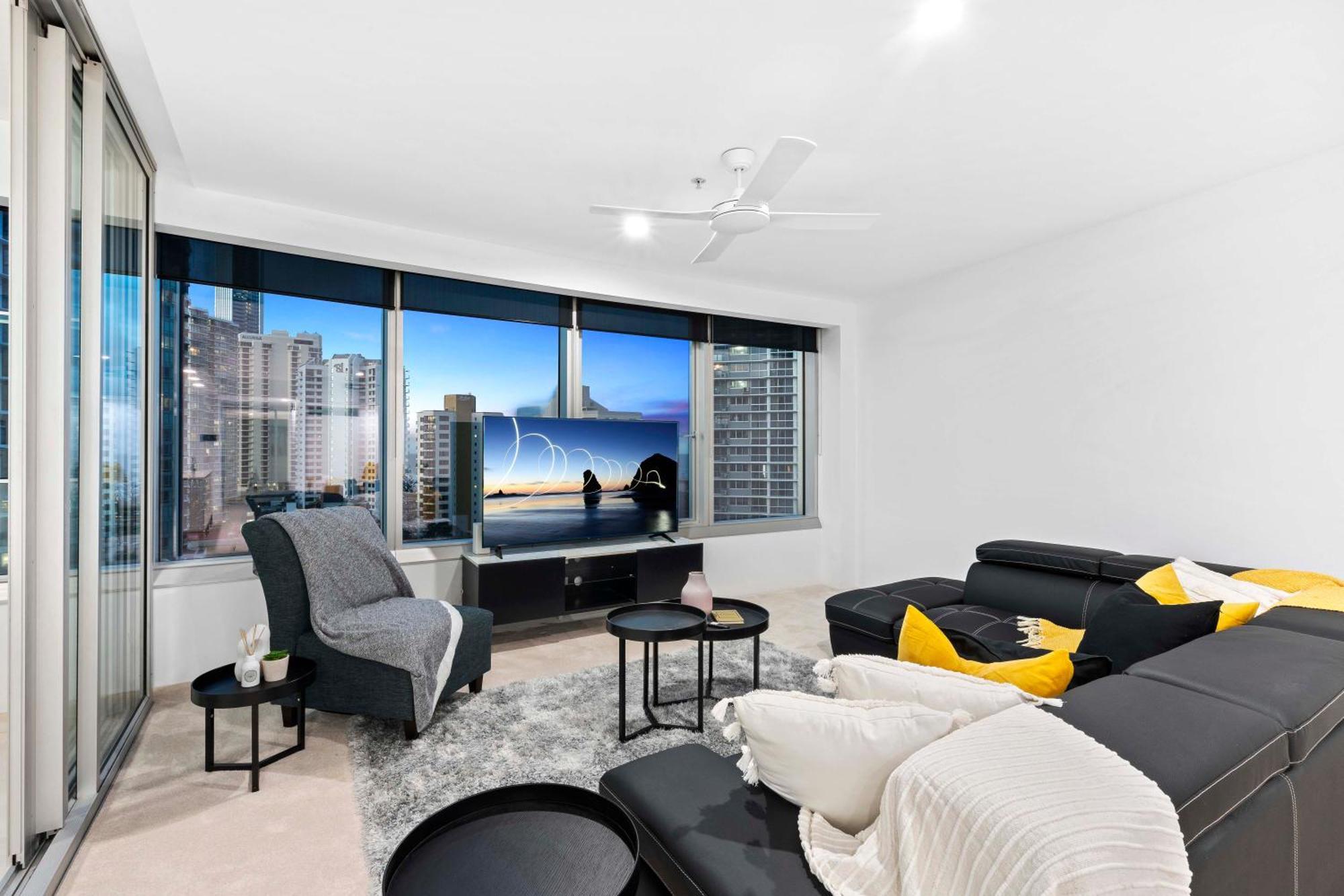 Q Tower At Surfers Paradise - Self Contained Apartments Gold Coast Esterno foto