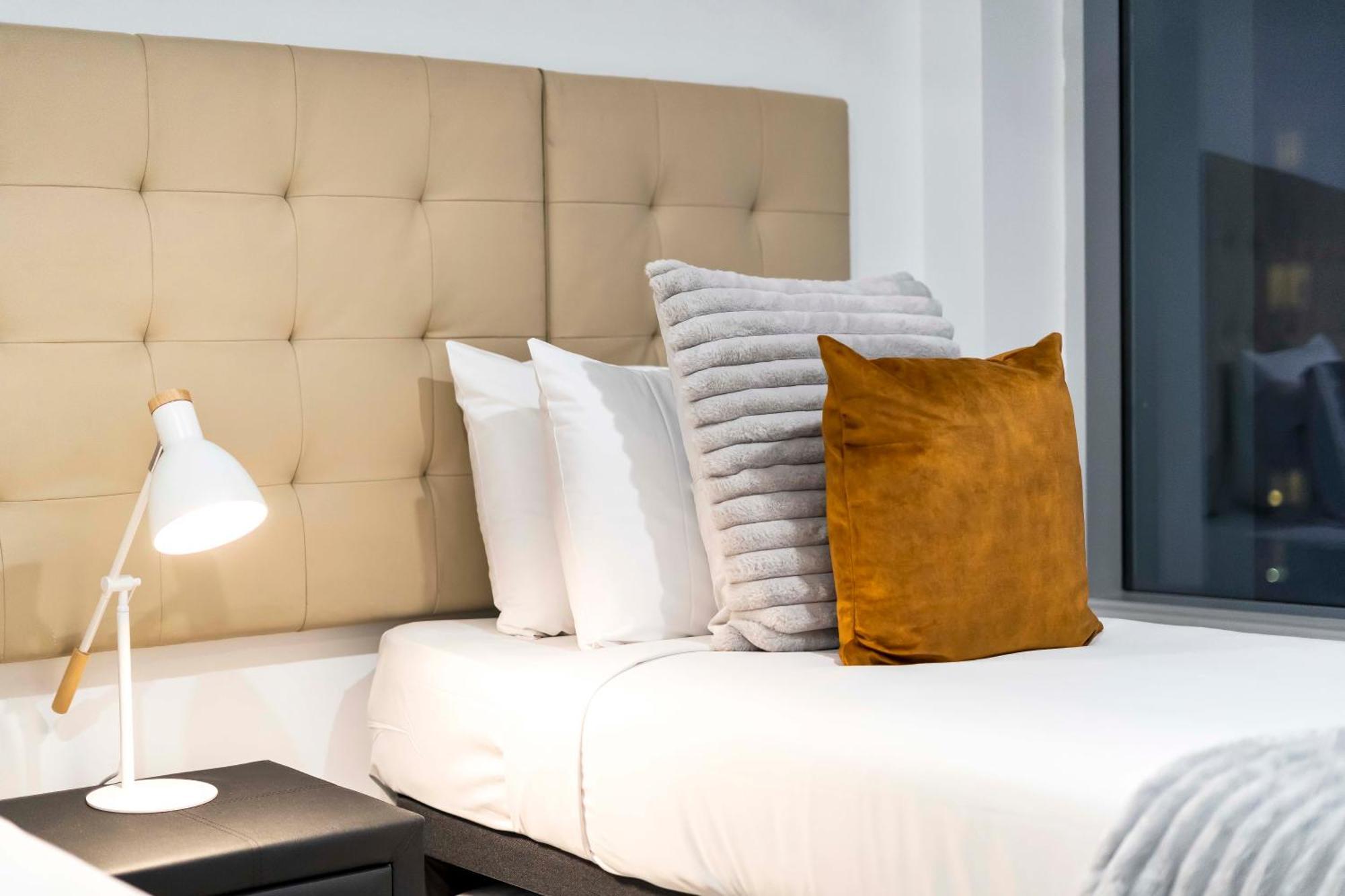 Q Tower At Surfers Paradise - Self Contained Apartments Gold Coast Esterno foto