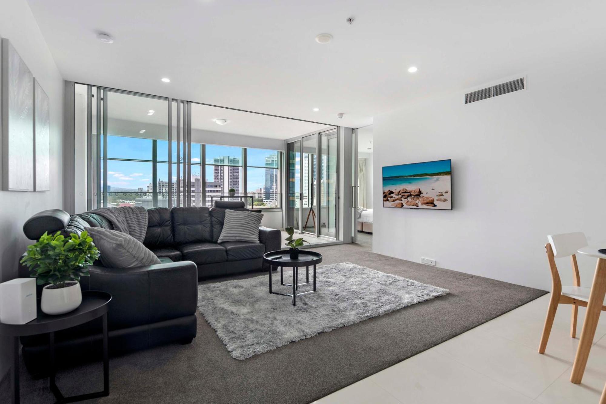 Q Tower At Surfers Paradise - Self Contained Apartments Gold Coast Esterno foto